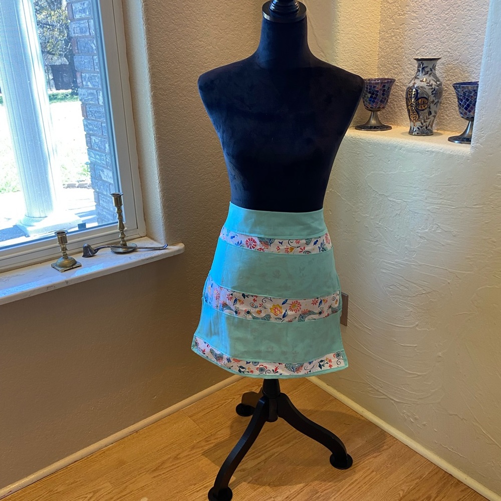 8 Pocket Egg Apron